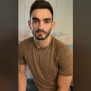 Meet your Posher, Zach